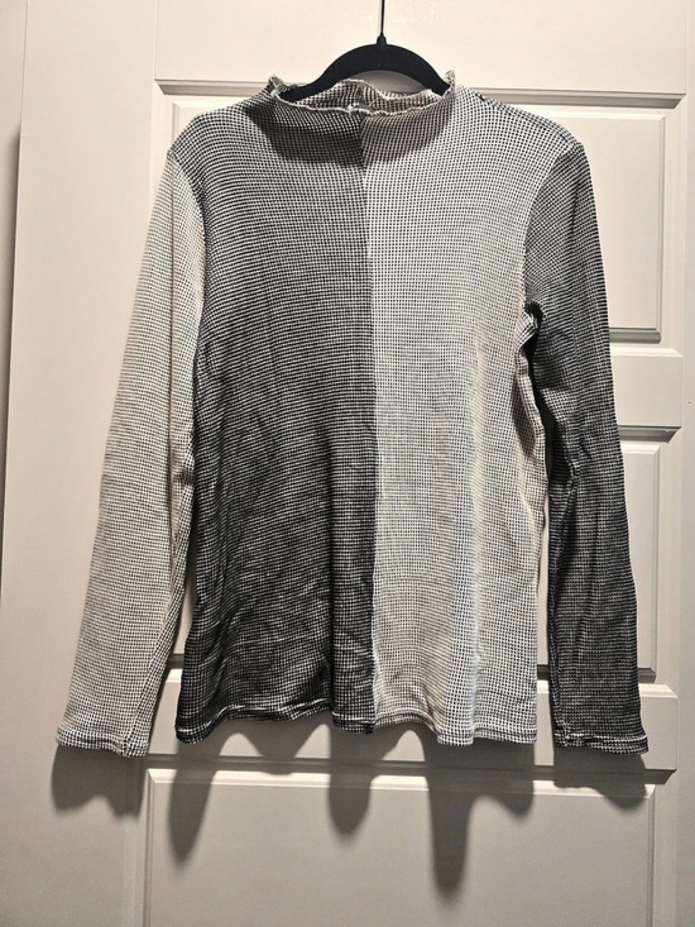Fenini Patch Waffle Top Black & White Long Sleeve XS
